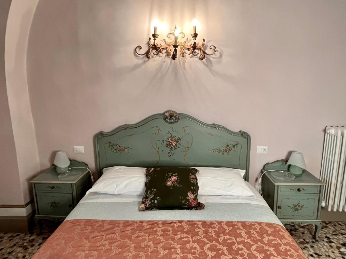 In The Center Of Florence Hotel Esterno foto